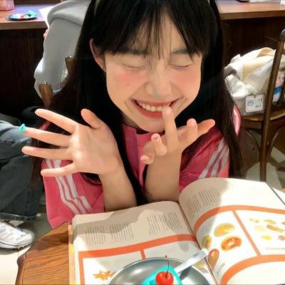 乐坛天后被曝隐婚生子传闻，一个月演唱会后台画面流出